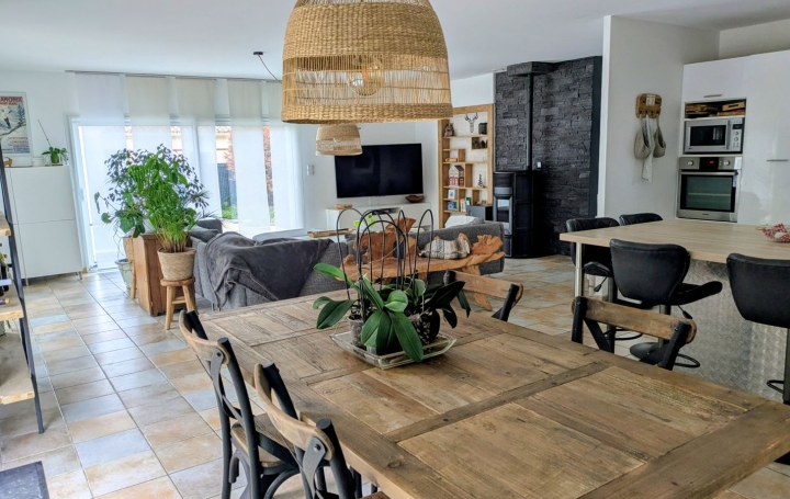 Maison SAINTE-FOY (85150)  124 m2 444 500 € 