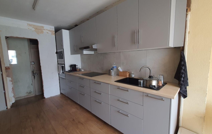 Maison NARBONNE (11100)  101 m2 219 000 € 