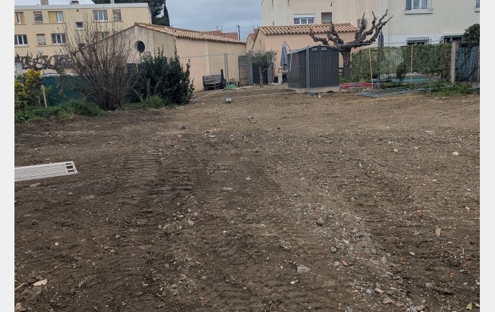 Terrain NARBONNE (11100)   129 000 € 