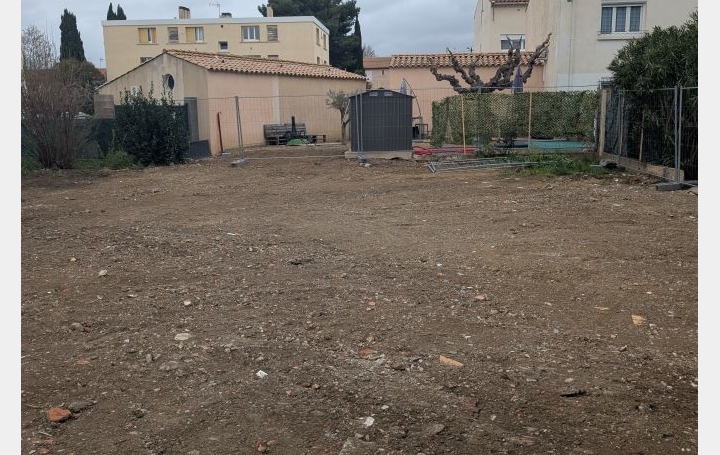 Terrain NARBONNE (11100)   129 000 € 