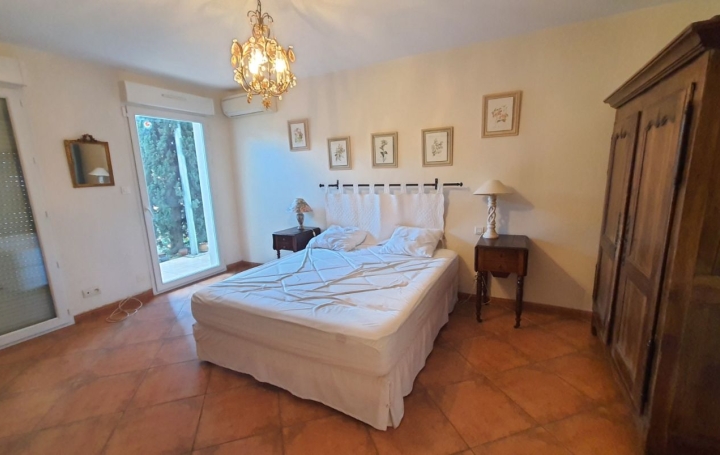 5 Pièces MONTREDON-DES-CORBIERES (11100)  161 m2 209 000 € 