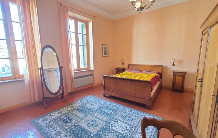 Maison MONTREDON-DES-CORBIERES (11100)  300 m2 655 000 € 