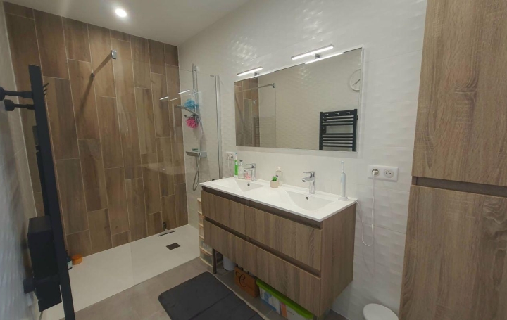 Maison NARBONNE (11100)  120 m2 350 000 € 