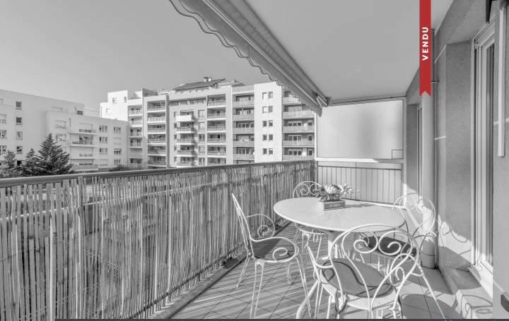 Réseau Immo-diffusion : Appartement P3  VILLEURBANNE  71 m2 299 000 € 
