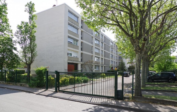 Réseau Immo-diffusion : Appartement P3  BRON  61 m2 135 000 € 