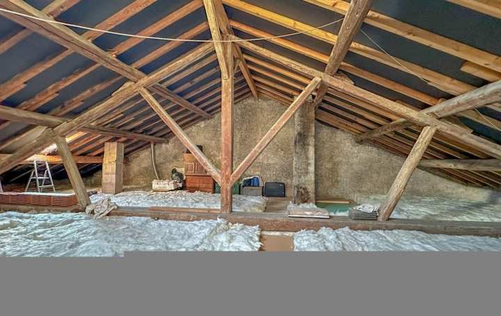 Maison ENNERY (57365)  218 m2 425 000 € 