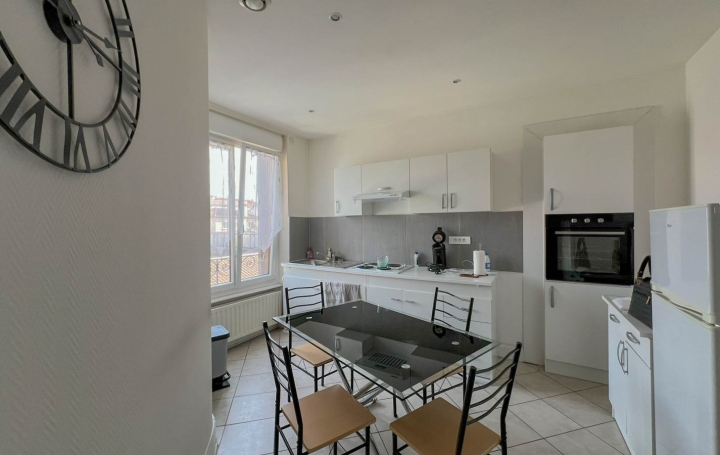 Immeuble JARNY (54800)  278 m2 189 000 € 