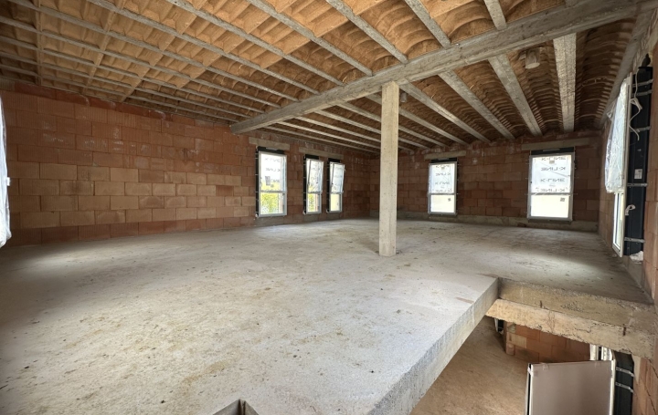 Maison JUSSY (57130)  141 m2 567 000 € 