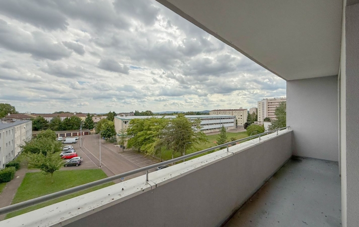 4 Pièces MONTIGNY-LES-METZ (57950)  78 m2 165 000 € 