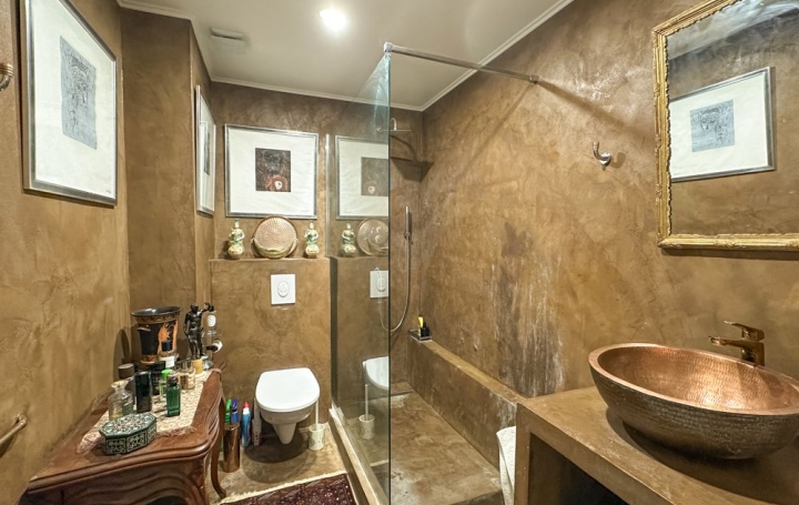 6 Pièces METZ (57000)  204 m2 619 000 € 