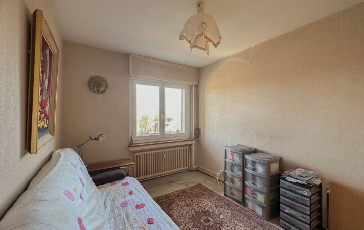 5 Pièces LONGEVILLE-LES-METZ (57050)  90 m2 185 000 € 