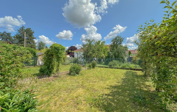 Maison METZ (57000)  101 m2 250 000 € 