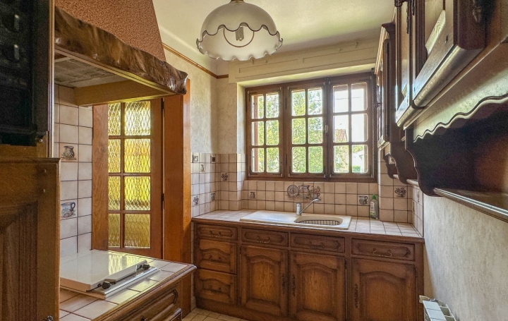 Maison METZ (57000)  101 m2 250 000 € 