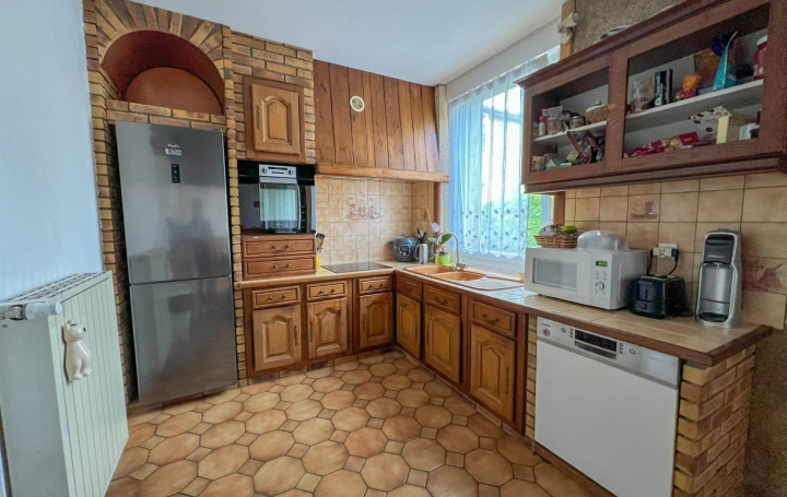 5 Pièces ARS-SUR-MOSELLE (57130)  92 m2 166 000 € 