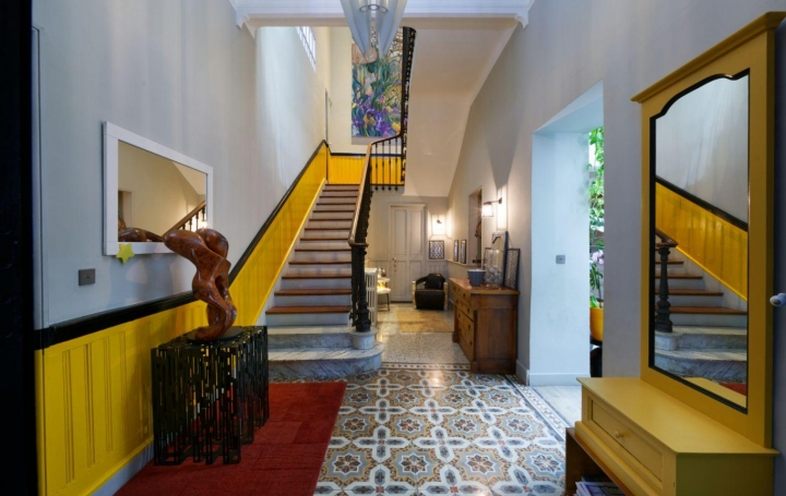 Réseau Immo-diffusion : Villa  SALON-DE-PROVENCE  300 m2 745 000 € 