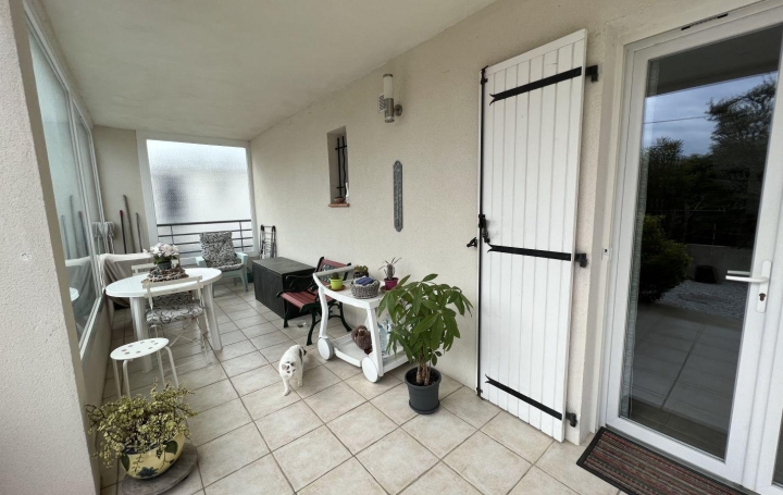 Réseau Immo-diffusion : Appartement P4  LA COURONNE  80 m2 410 000 € 