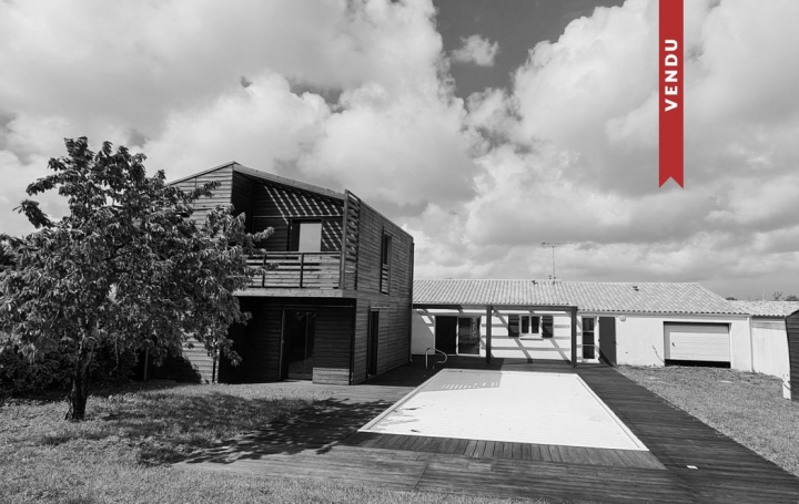 Réseau Immo-diffusion : Maison  VERINES  240 m2 483 000 € 