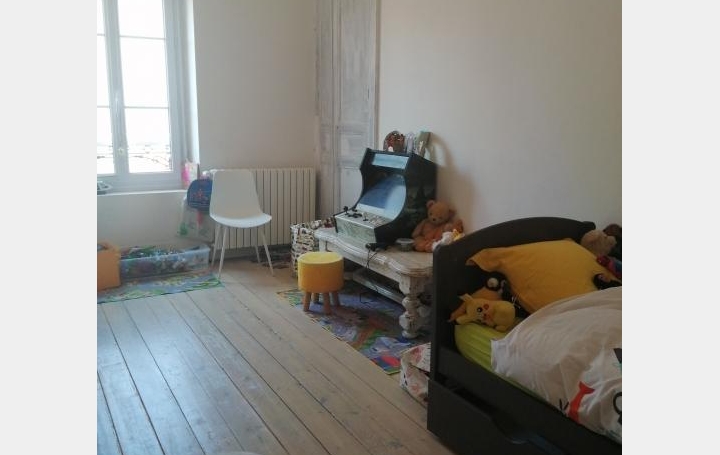 Réseau Immo-diffusion : Maison  FOURAS  215 m2 630 000 € 