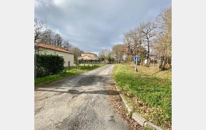 Réseau Immo-diffusion : Maison  SAINT-LAURENT-DE-LA-PREE  141 m2 399 000 € 