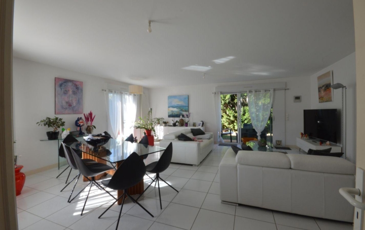 Réseau Immo-diffusion : Maison  LAGORD  156 m2 525 000 € 