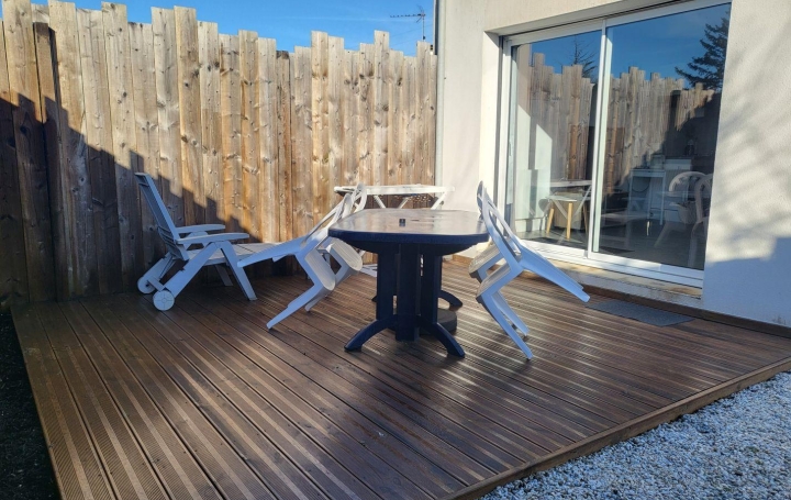 Réseau Immo-diffusion : Maison  PUILBOREAU  35 m2 227 850 € 