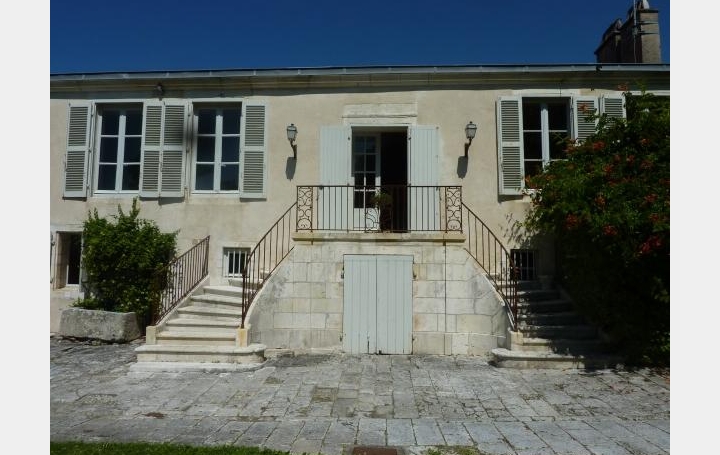 Réseau Immo-diffusion : Propriété  PERIGNY  360 m2 1 090 000 € 