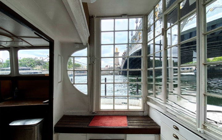 3 Pièces PARIS (75008)  45 m2 395 000 € 