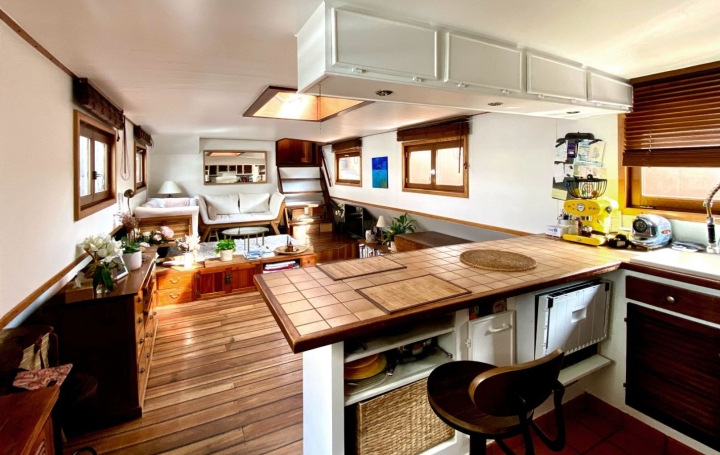 4 Pièces ASNIERES-SUR-SEINE (92600)  75 m2 330 000 € 