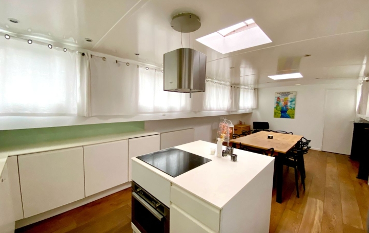 4 Pièces PARIS (75012)  75 m2 450 000 € 