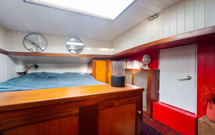 4 Pièces PARIS (75001)  80 m2 670 000 € 