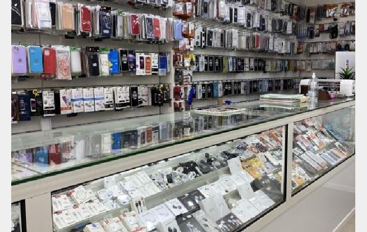 Réseau Immo-diffusion : Local commercial  PARIS 11ème 40 m2 88 000 € 