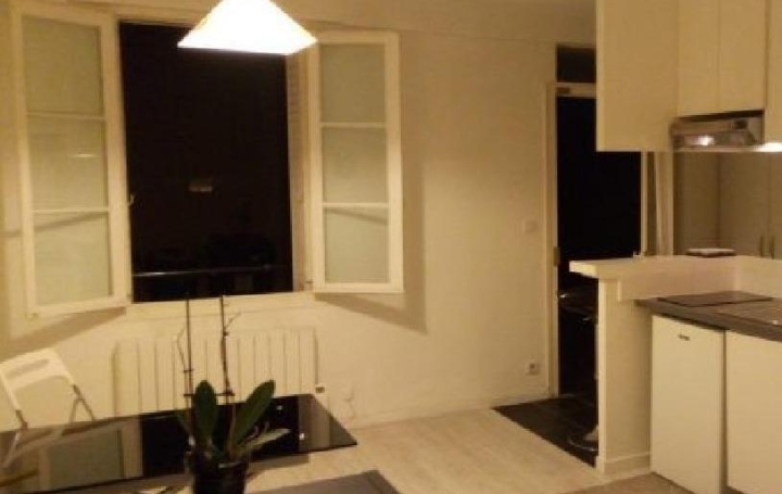 Réseau Immo-diffusion : Appartement P2  PARIS 14ème 28 m2 325 000 € 