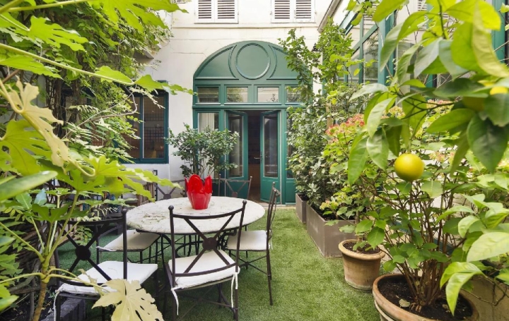 Réseau Immo-diffusion : Appartement P5  PARIS 6ème 130 m2 3 550 000 € 