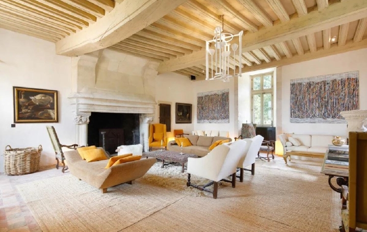 Maison ARTHIES (95420)  730 m2 5 200 000 € 