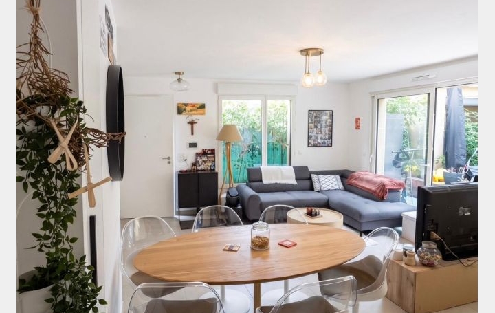 2 Pièces CLICHY (92110)  47 m2 395 000 € 