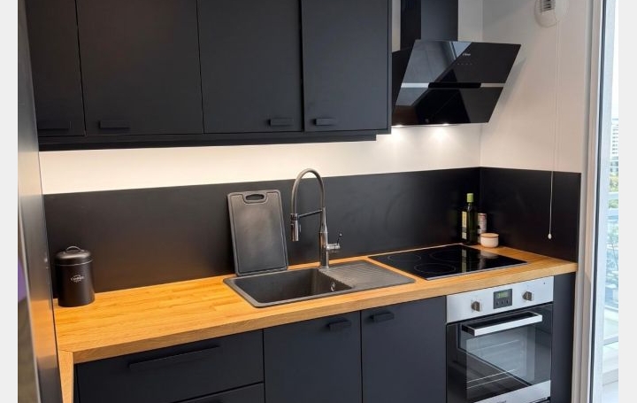 2 Pièces CLICHY (92110)  47 m2 395 000 € 