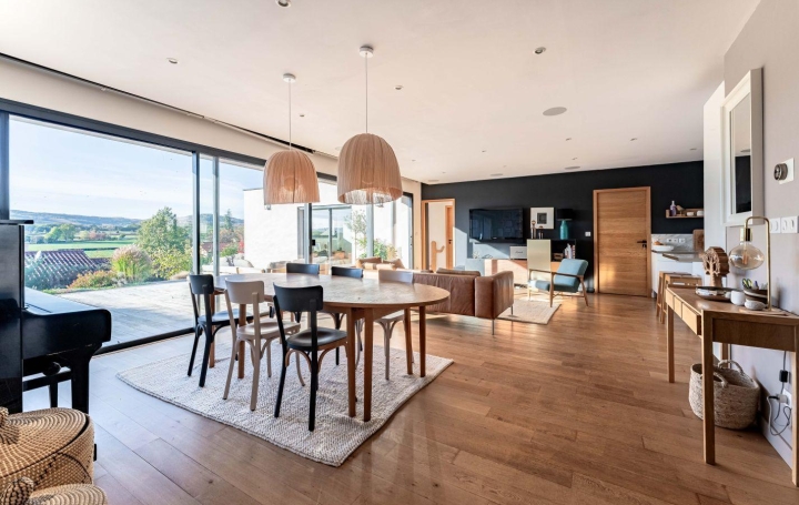 Réseau Immo-diffusion : Villa  ALIX  250 m2 930 000 € 