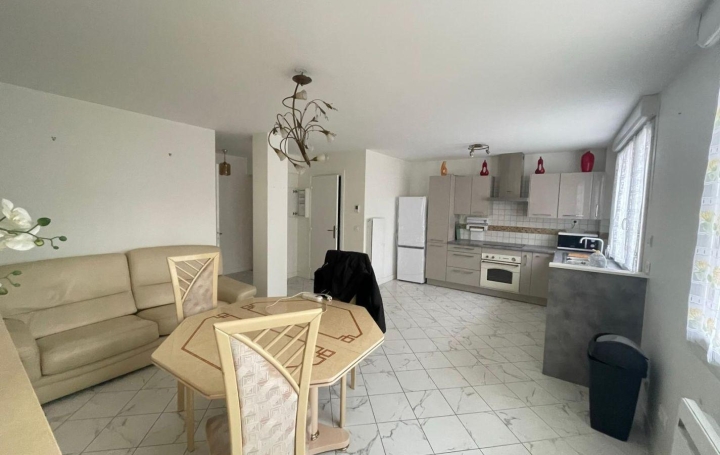 Réseau Immo-diffusion : Appartement P2  LA COURNEUVE  44 m2 1 050 € 