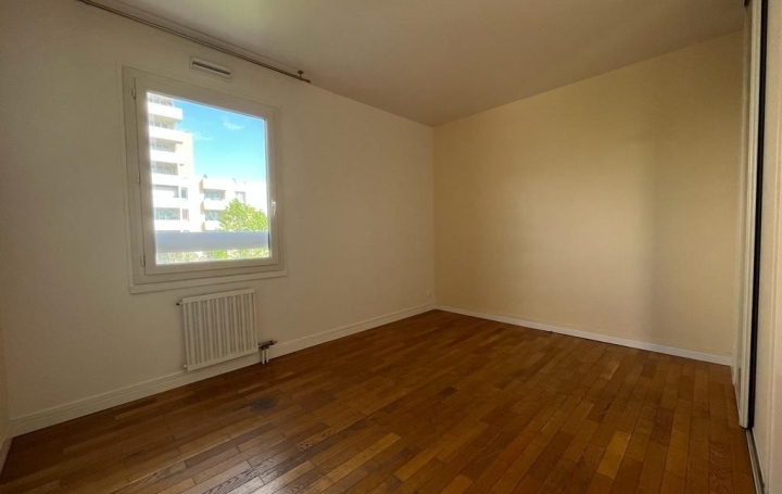 Réseau Immo-diffusion : Appartement P4  CRETEIL  70 m2 1 500 € 