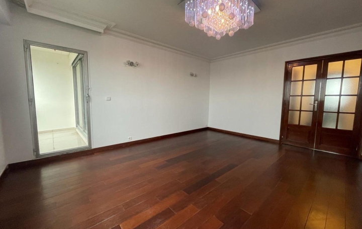 Réseau Immo-diffusion : Appartement P4  LA COURNEUVE  89 m2 1 500 € 
