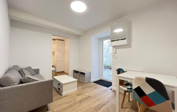Réseau Immo-diffusion : Studio  EPONE  27 m2 730 € 