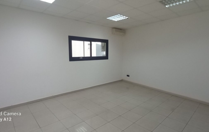 Local commercial SAINT ANDRE (97440)  60 m2 840 € 