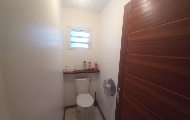 3 Pièces SAINT-PAUL (97460)  70 m2 1 300 € 