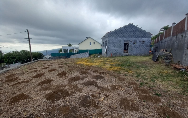 Réseau Immo-diffusion : Terrain  BOIS-DE-NEFLES  60 m2 209 000 € 