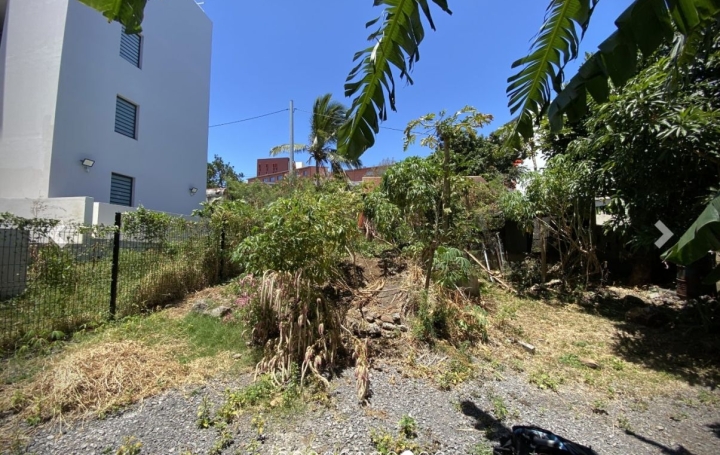 Terrain SAINTE-CLOTILDE (97490)   122 626 € 
