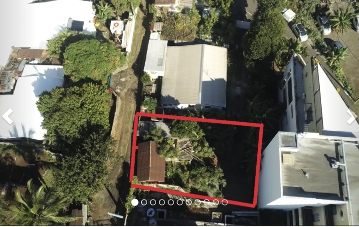 Terrain SAINTE-CLOTILDE (97490)   122 626 € 