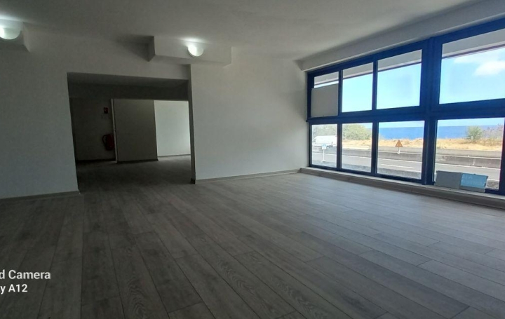 Autre LA POSSESSION (97419) 350 m<sup>2</sup> 420 000 € 