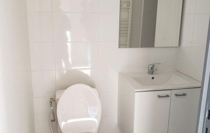 Studio ARMENTIERES (59280)  23 m2 540 € 