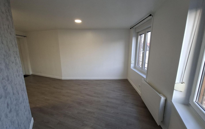 Studio ARMENTIERES (59280)  20 m2 450 € 