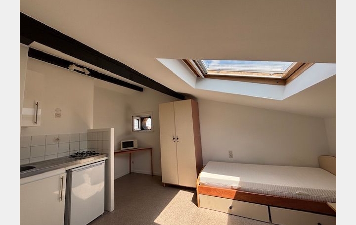 Studio TOURCOING (59200)  12 m2 450 € 